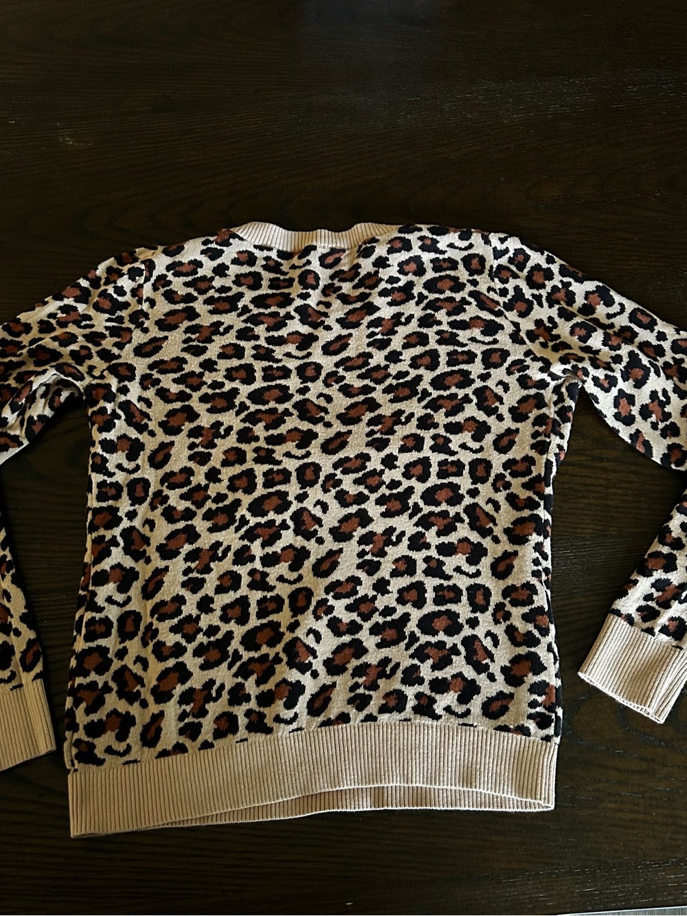 4 for $15✨Express Leopard Print Crewneck Sweater - Cream, Brown & Black - Picture 4 of 4